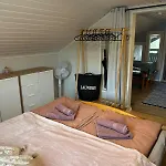 Kodikas Hirsimoekki - Cozy Log In Rauma