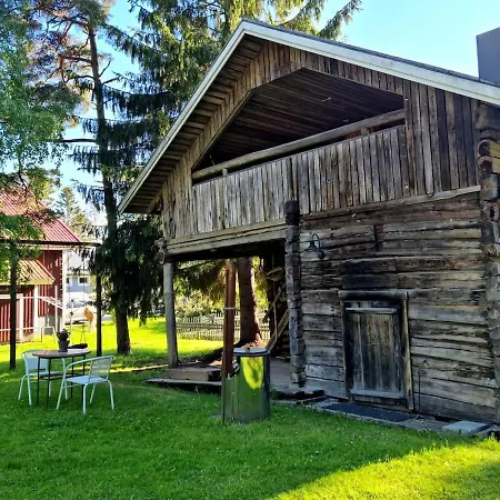 Kodikas Hirsimoekki - Cozy Log Rauma