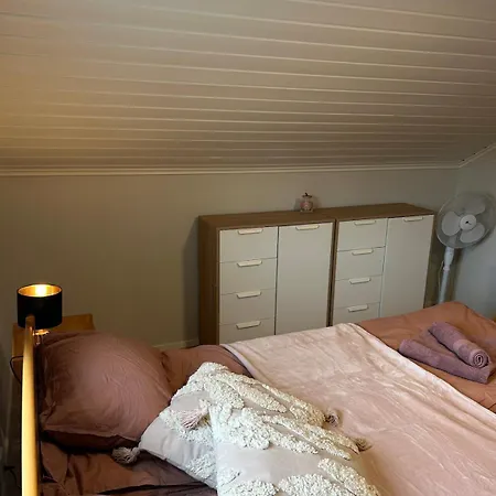 Kodikas Hirsimoekki - Cozy Log In Rauma